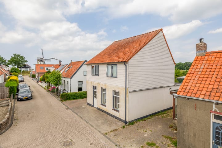 Jan Deugtstraat 9 in Herkingen foto