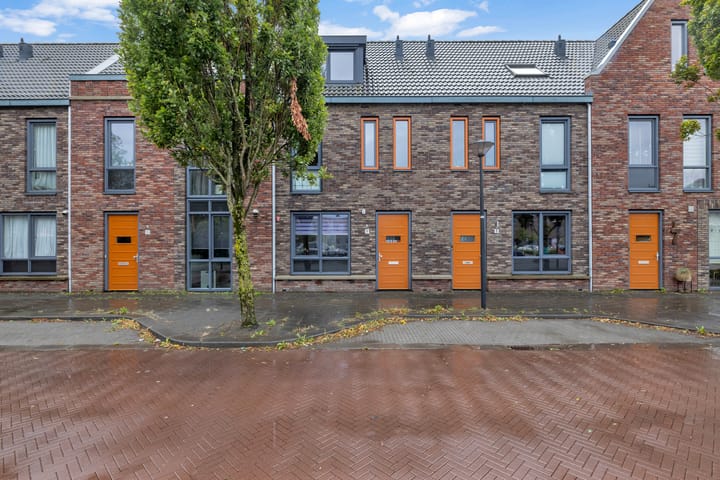 Jan Doustraat 9 in Zwaag foto