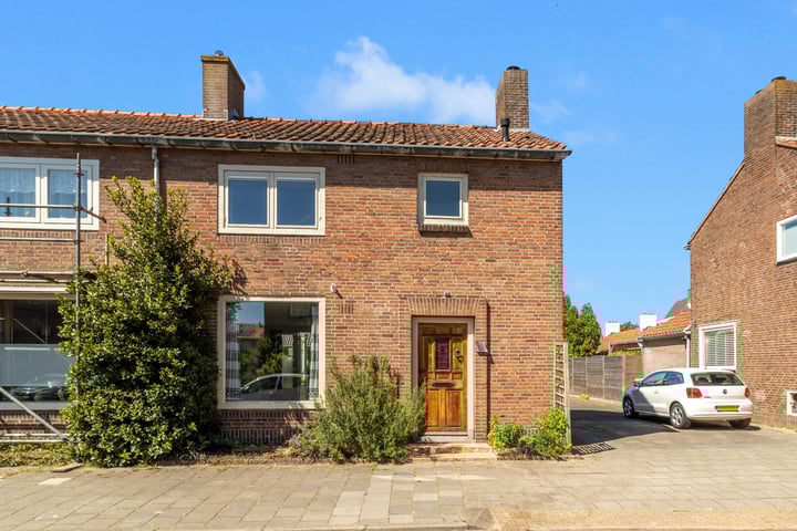 Jan Hobergstraat 24 in Castricum foto