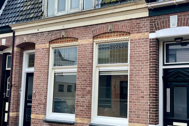 Jan in 't Veltstraat 10 in Den Helder