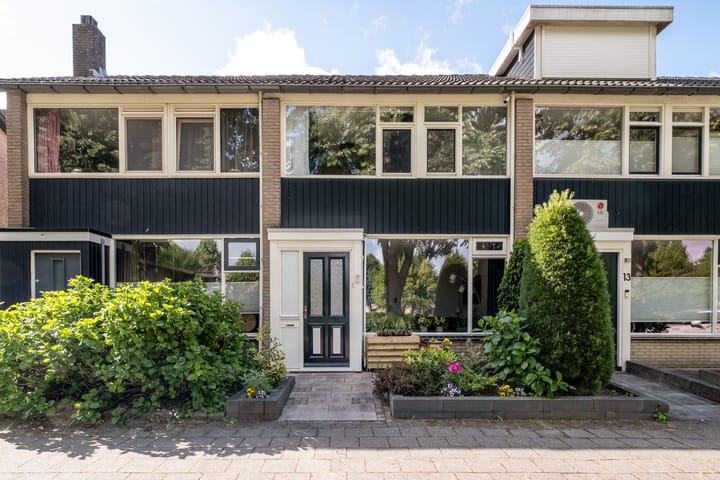 Jan Jansstraat 11 in Losser