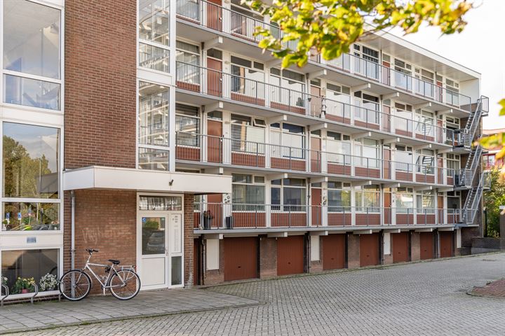 Jan Ligthartstraat 287 in Heemskerk