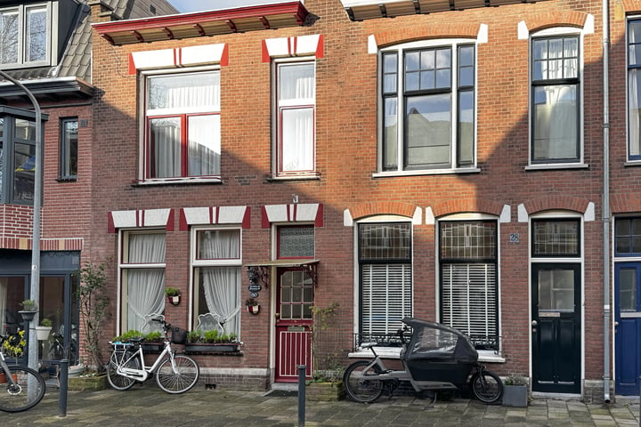 Jan Nieuwenhuijzenstraat 28 in Haarlem