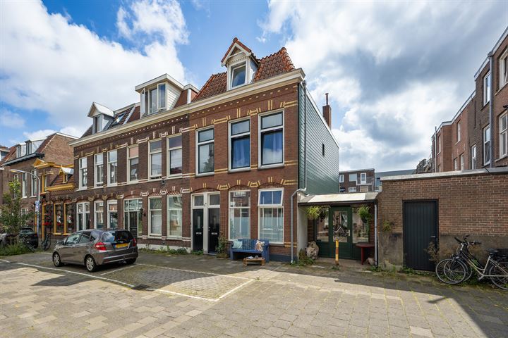 Jan Nieuwenhuijzenstraat 35-ZW in Haarlem