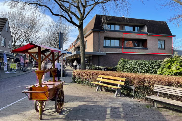 Jan Oldenburglaan 27A in Bergen (NH)