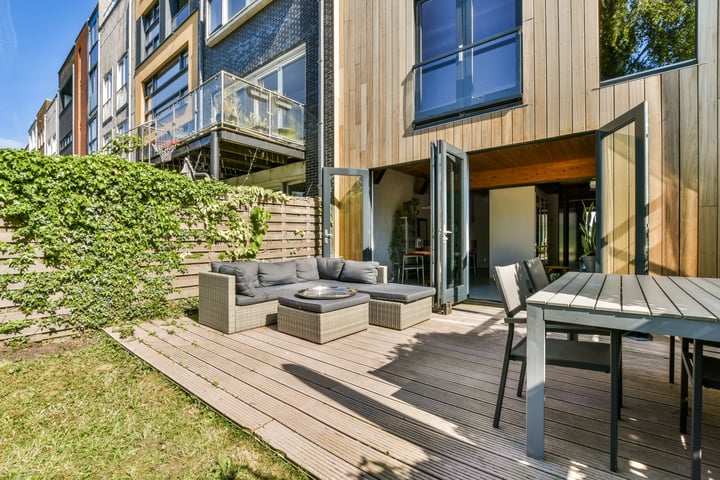 Photo of property Jan Olphert Vaillantlaan 99A, Amsterdam