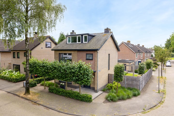 Jan Oomenstraat 45 in Bavel