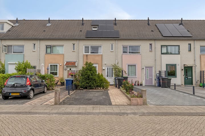 Photo of property Jan Rijksenstraat 90, Almere