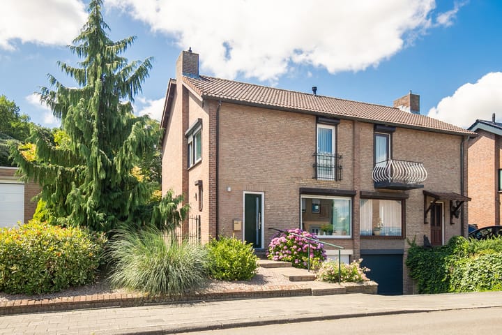 Jan Steenstraat 20 in Brunssum foto