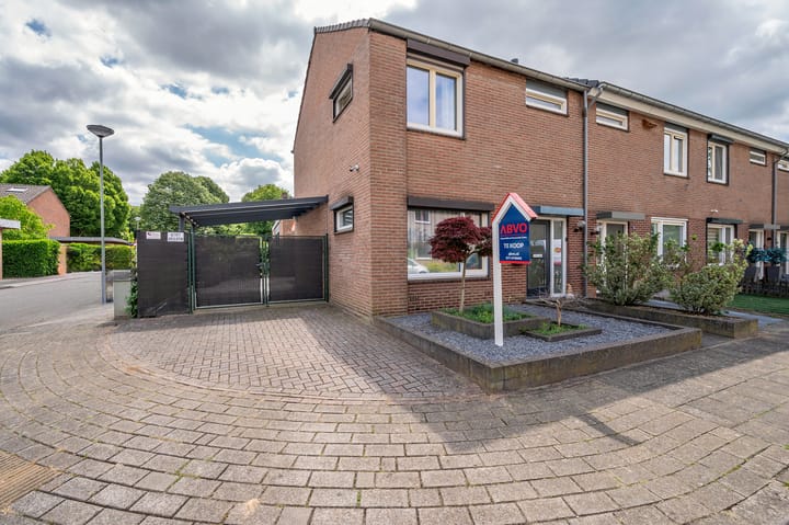 Jan Steenstraat 28 in Reuver