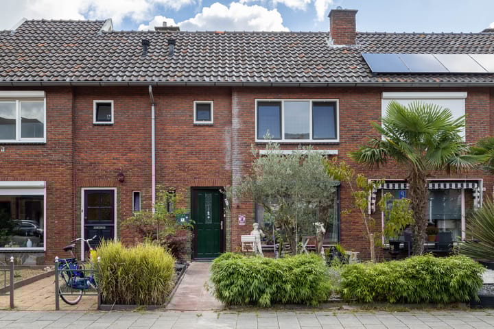 Jan Tooropstraat 8 in Almelo