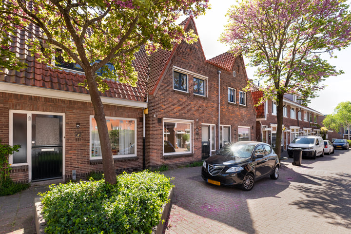 Jan van den Bergstraat 35 in Heemstede