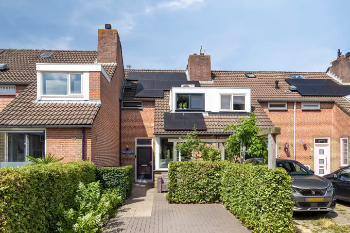 Photo of property Jan van Eijckhof 7, Oosterhout