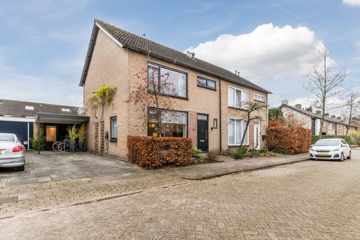 Jan van Eijckstraat 44 in Oisterwijk