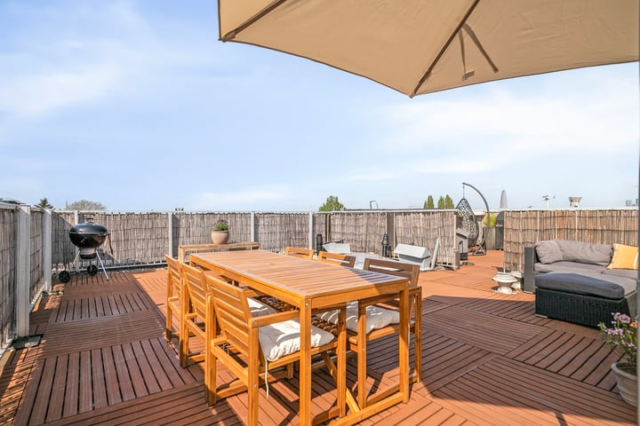 Photo of property Jan van Galenstraat 115K, Amsterdam