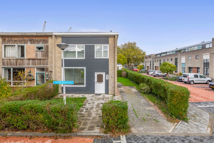 Photo of property Jan van Galenstraat 2, Spijkenisse