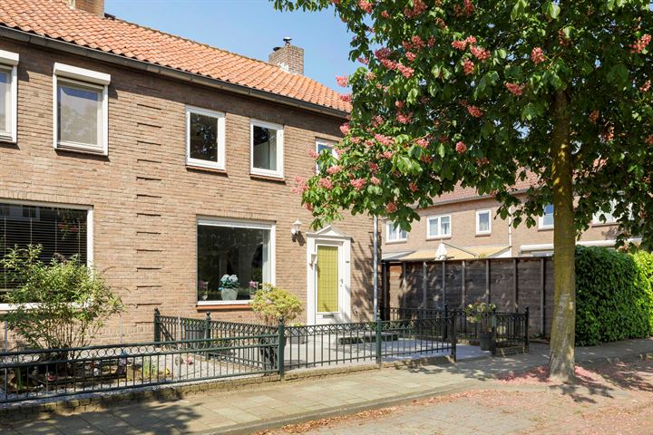 Jan van Galenstraat 2 in Vught