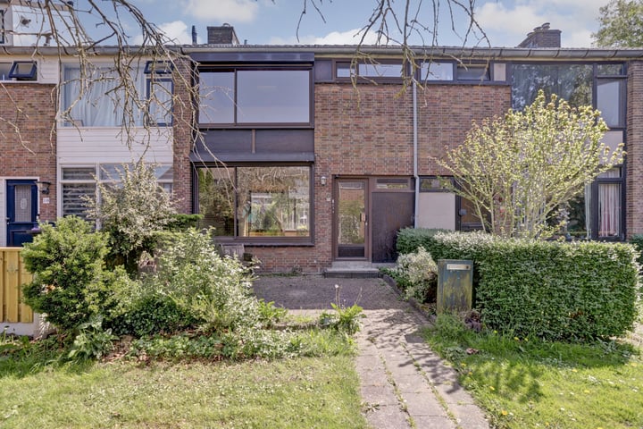 Photo of property Jan van Goyenpad 8, Spijkenisse