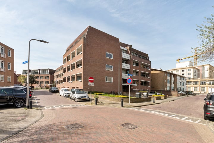 Jan van Henegouwenweg 28 in Noordwijk