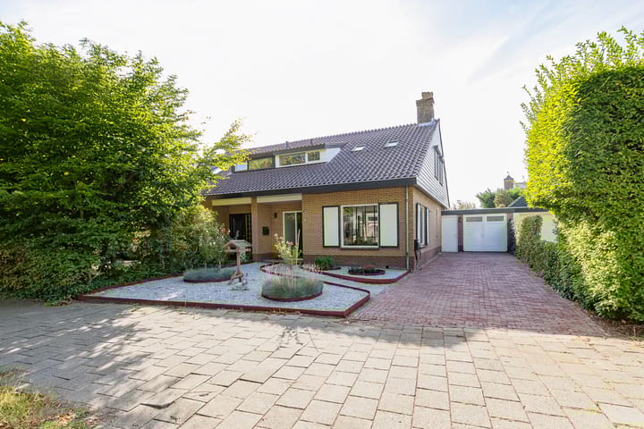 Photo of property Jan van Kuikweg 130, Heemskerk