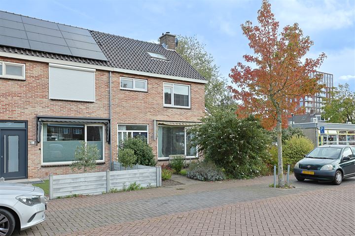 Jan van Polanenstraat 11 in Heemskerk