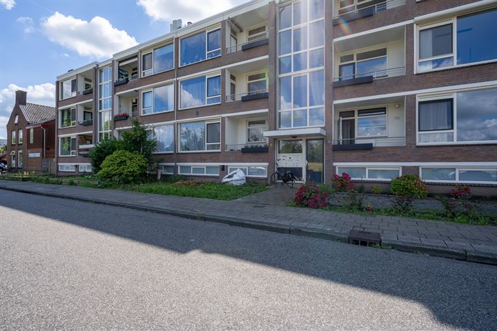 Photo of property Jan van Riebeeckstraat 68, Culemborg