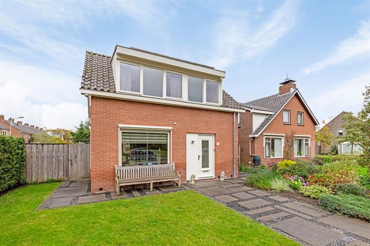 Photo of property Jan van Rietwijkstraat 21, Heemskerk