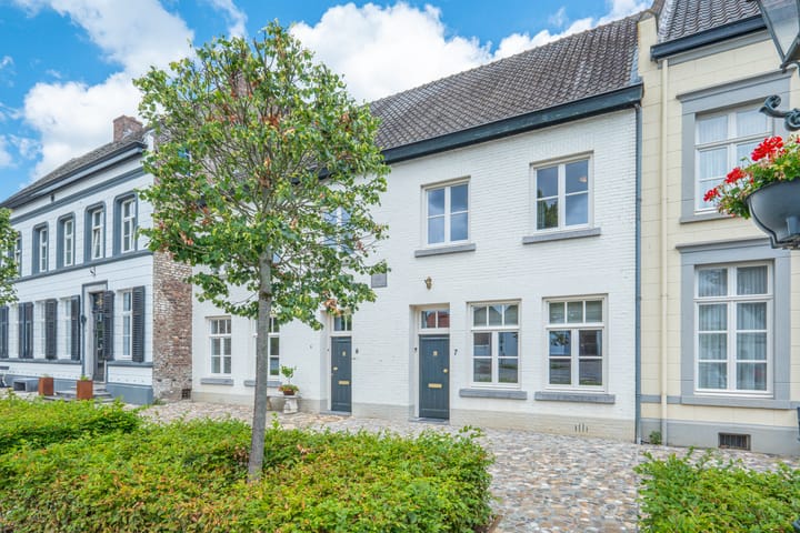 Photo of property Jan van Steffeswertplein 7, Stevensweert