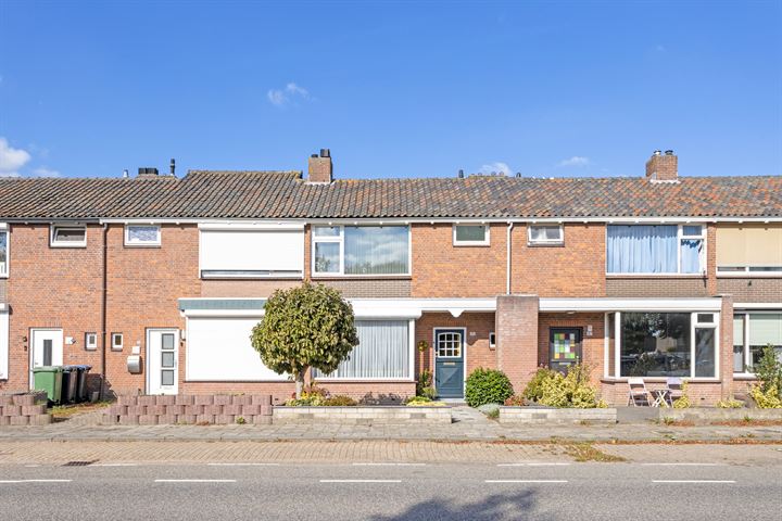 Jan Vermeerlaan 185 in Roosendaal