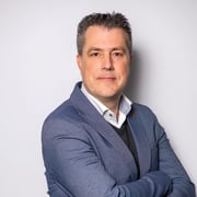 Foto van Jan Willem Klein Poelhuis, NVM Register Makelaar bij Verbrugge Makelaardij Raamsdonksveer