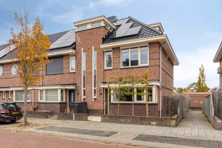 Jan Wolkerslaan 29 in Kloetinge