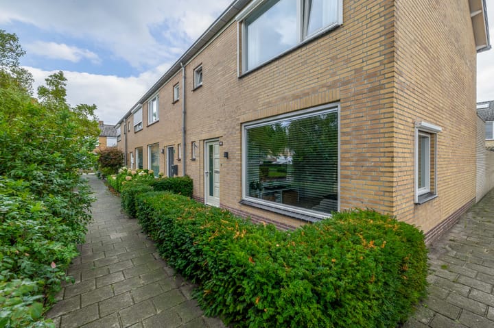 Jasmijnhof 20 in Waalwijk