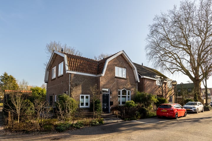Photo of property Jasmijnstraat 4, De Bilt