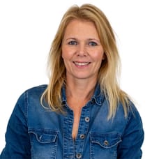Photo of Jennifer Bos
