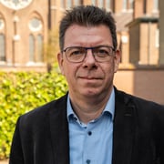 Foto van Jeroen Adams, NVM Register Makelaar (Directeur) bij Adriaan van den Heuvel makelaars en adviseurs