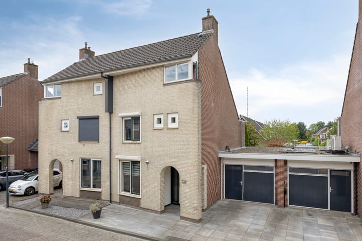 Photo of property Jeroen Boschlaan 20, Lopik