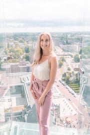 Foto van Jessica Langelaar, Officemanager bij Petra De Kleermaeker Makelaardij