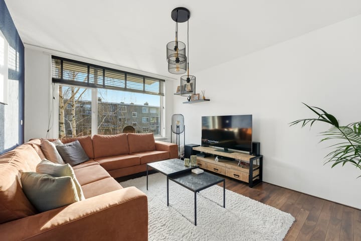 Jhr. De Savornin Lohmanstraat 34 in Ridderkerk photo