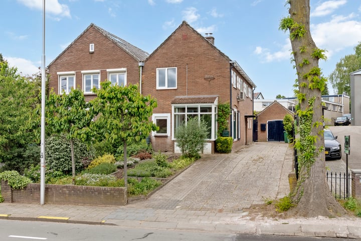 Jhr. Nedermeijer van Rosenthalweg 27 in Oosterbeek