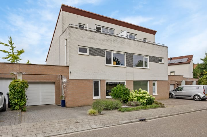 Photo of property Jo Calsstraat 30, Herten