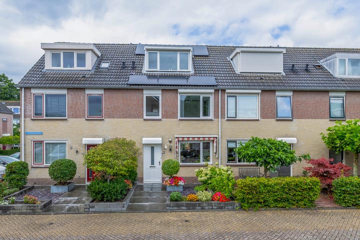 Jo Vincentstraat 3 in Lisse