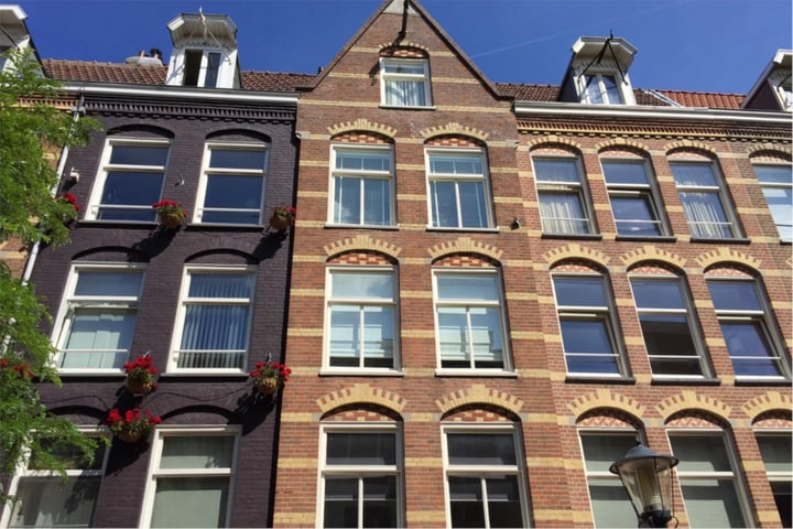 Joan Melchior Kemperstraat 42-3 in Amsterdam