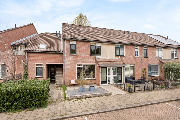Johan Buziaustraat 99 in Hengelo