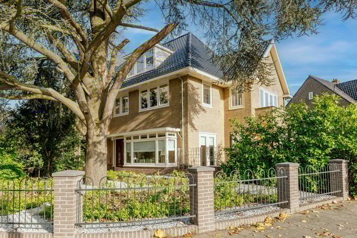 Johan de Wittstraat 47 in Hilversum