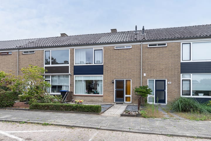 Photo of property Johan de Wittstraat 54, Alblasserdam
