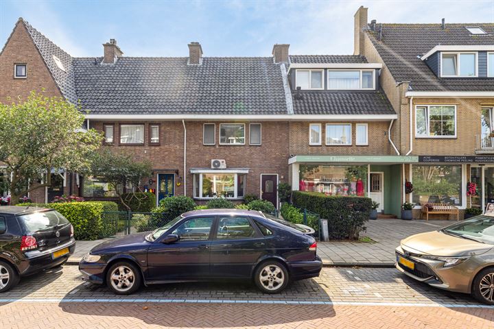 Johan de Wittstraat 8 in Wassenaar