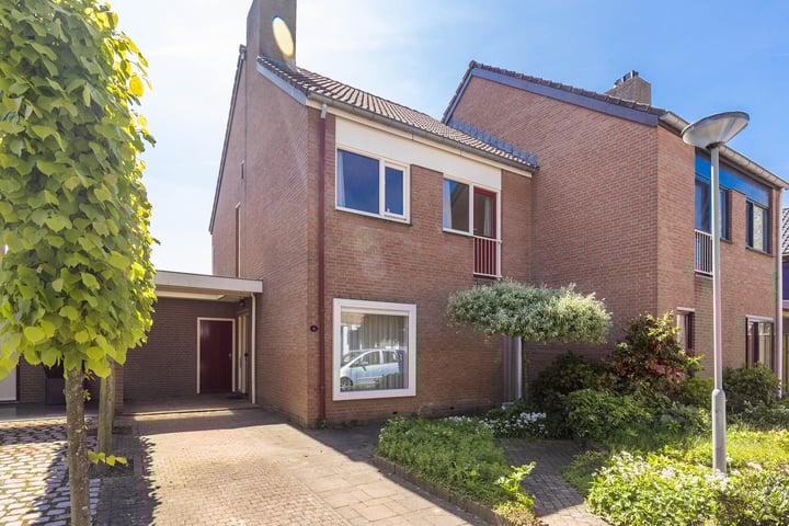 Photo of property Johan Evertsenstraat 6, Elsloo
