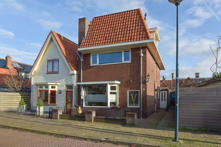 Johan Messchaertstraat 21 in Hoorn foto