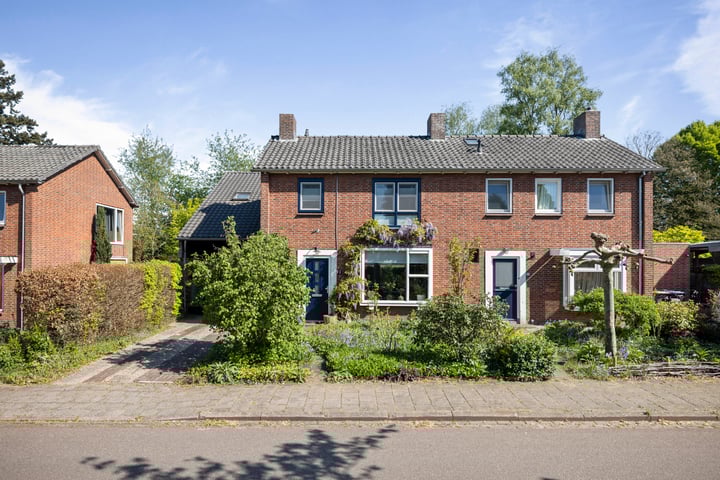 Johan van Oldenbarneveltlaan 9 in Lochem
