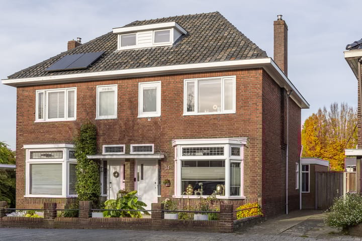 Johan van Reesstraat 34 in Enschede